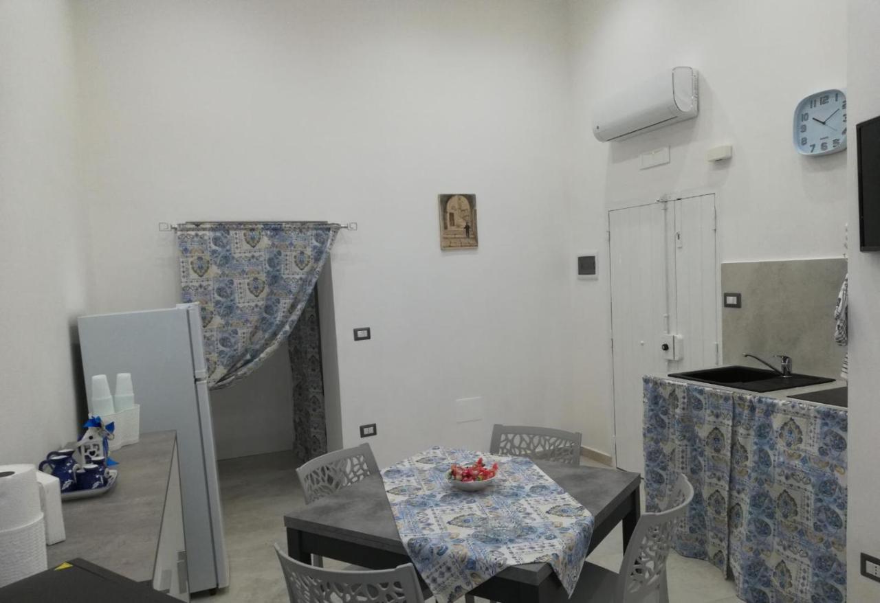 Maison de Marie Trani Extérieur photo