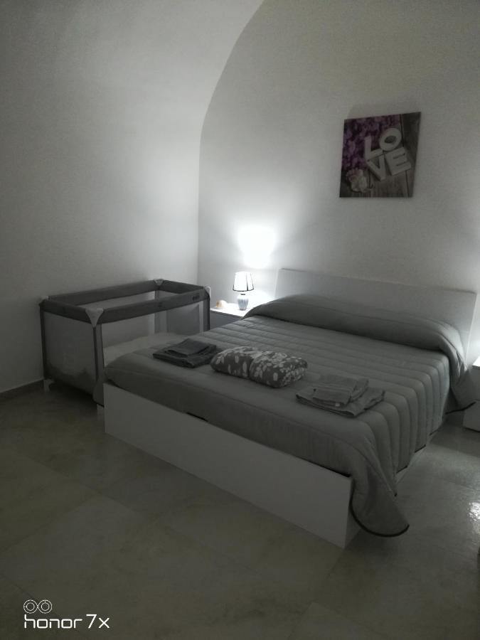 Maison de Marie Trani Extérieur photo