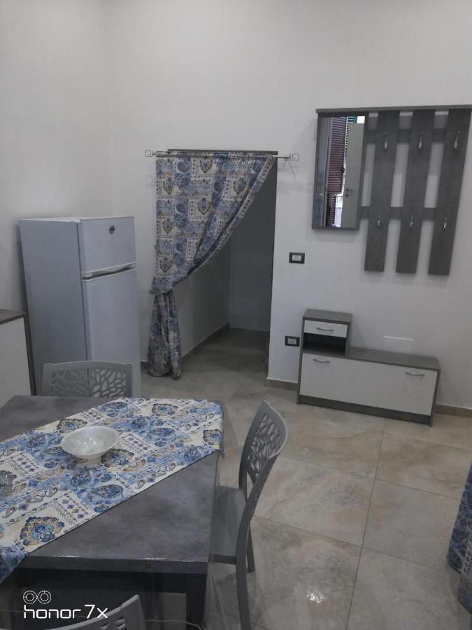Maison de Marie Trani Extérieur photo