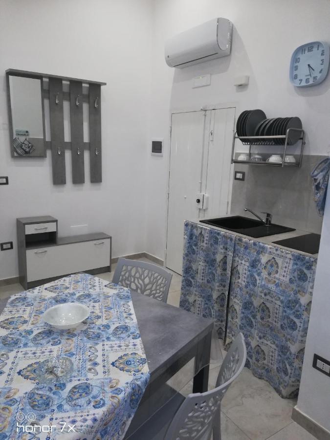 Maison de Marie Trani Extérieur photo